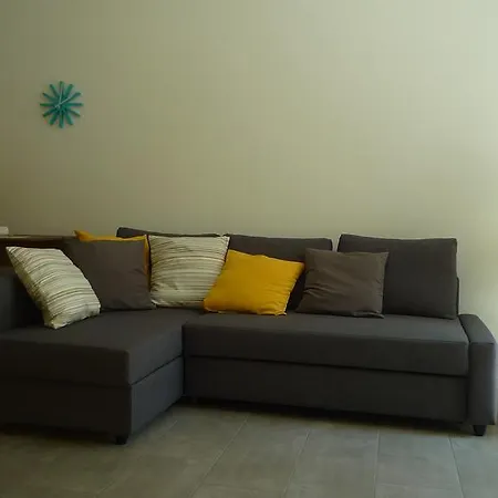 דירה Il Girasole דרביו